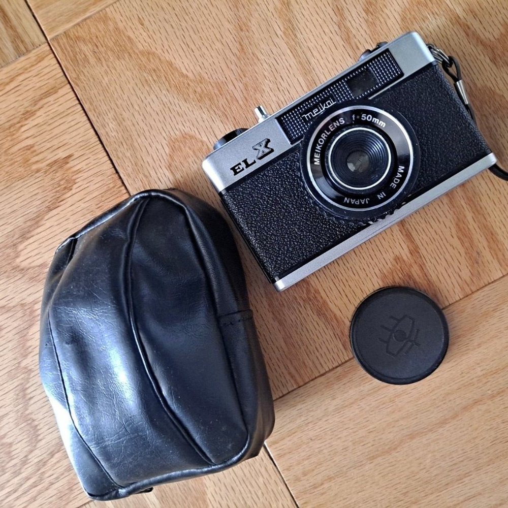 Great Condition. Vintage 60s Meikai EL-X Camera